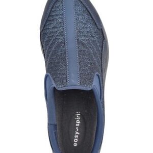 Easy Spirit Women’s 11W Travel Time303 clogs